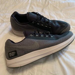 Men’s Winflo Running Shoe - Size 13